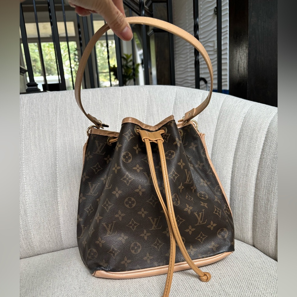 LOUIS VUITTON Monogram Bucket Drawstring Bag